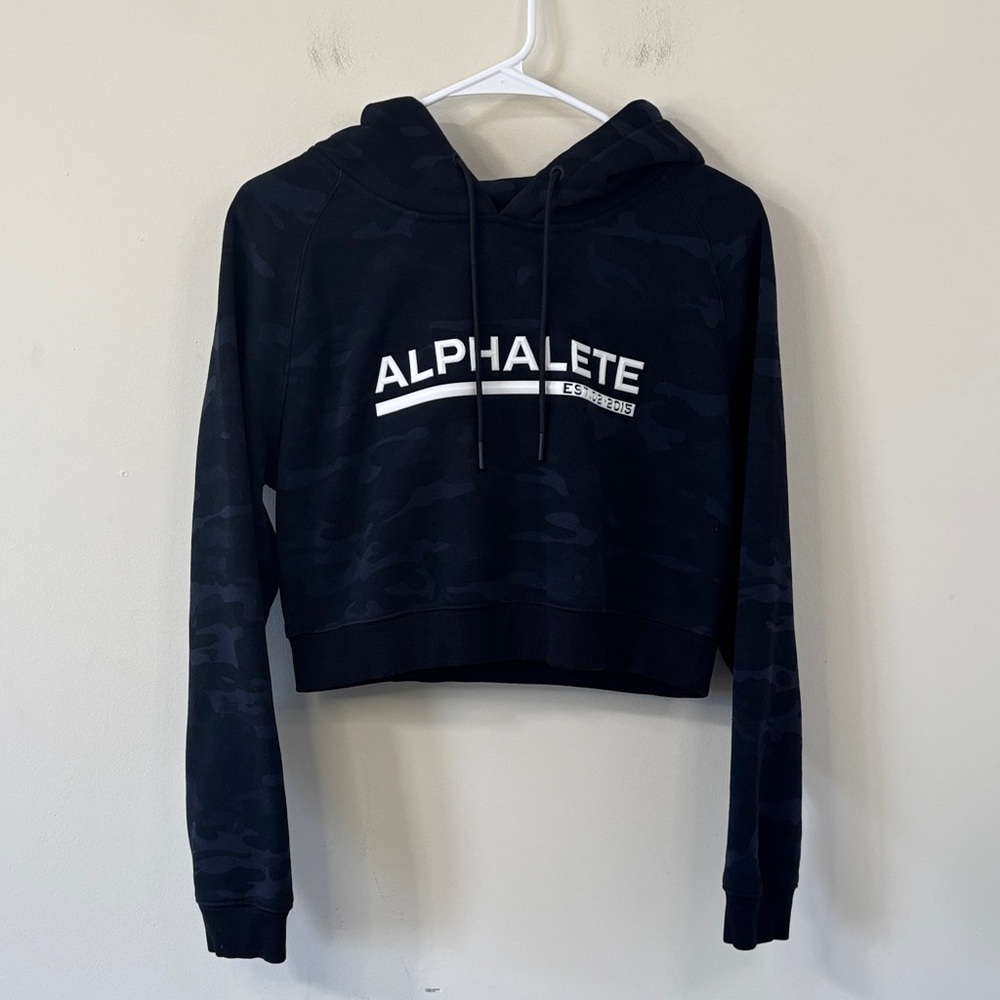 Alphalete Black Camo Cropped Hoodie Size Medium - Picture 3 of 9